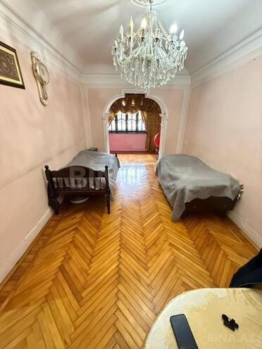 Satılır 3 otaqlı köhnə tikili 85 m², Xalqlar Dostluğu m., photo 7 from 16