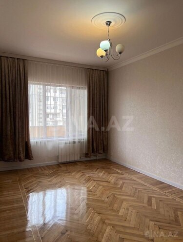 Продаётся 4-комн. вторичка 100 м², м. Ахмедлы, photo 1 from 11
