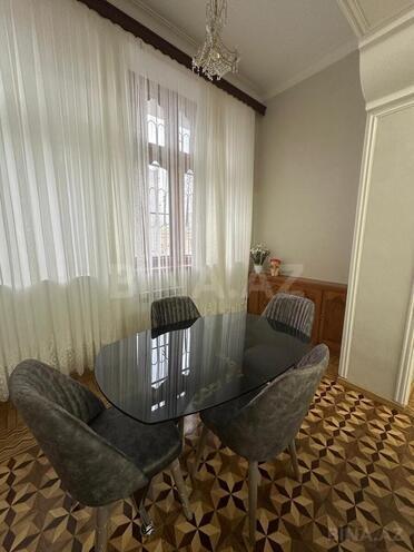 İcarəyə verilir 3 otaqlı köhnə tikili 117 m², İçəri Şəhər m., photo 4 from 13