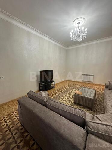İcarəyə verilir 3 otaqlı köhnə tikili 117 m², İçəri Şəhər m., photo 3 from 13