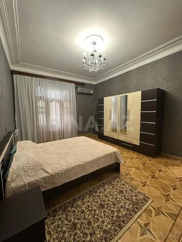 İcarəyə verilir 3 otaqlı köhnə tikili 117 m², İçəri Şəhər m., photo 8 from 13