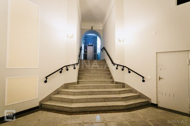 Продаётся 2-комн. вторичка 70 м², м. Сахил, photo 5 from 14