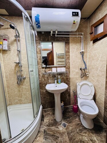 Satılır 3 otaqlı köhnə tikili 65 m², Sahil m., photo 13 from 14