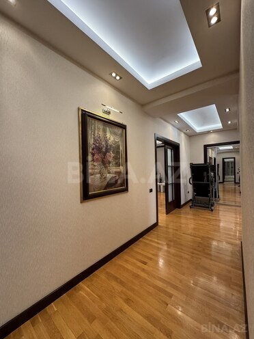 Продаётся 4-комн. новостройка 222 м², м. Элмляр Академиясы, photo 15 from 19