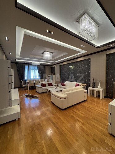 Продаётся 4-комн. новостройка 222 м², м. Элмляр Академиясы, photo 1 from 19