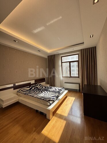 Продаётся 4-комн. новостройка 222 м², м. Элмляр Академиясы, photo 13 from 19