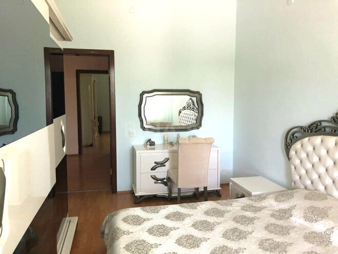 Satılır 7 otaqlı həyət evi/bağ evi 1 150 m², Novxanı q., photo 15 from 32
