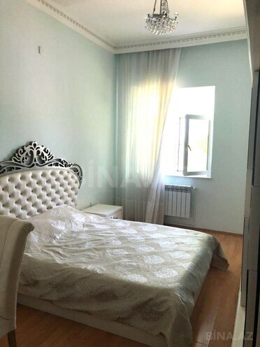 Satılır 7 otaqlı həyət evi/bağ evi 1 150 m², Novxanı q., photo 14 from 32