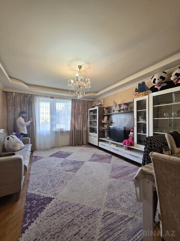 Продаётся 3-комн. вторичка 75 м², м. 20 января, photo 1 from 12