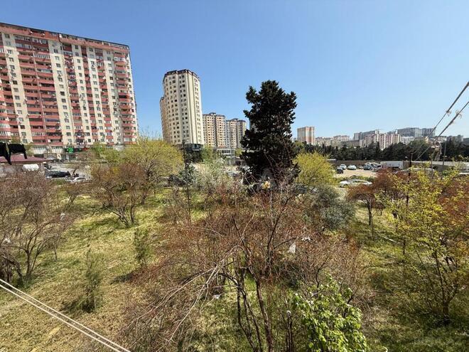 Продаётся 5-комн. вторичка 110 м², м. Ази Асланов, photo 16 from 17