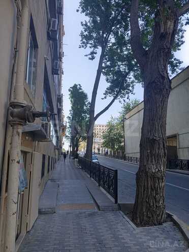 Продаётся 2-комн. вторичка 60 м², м. Ичеришехер, photo 3 from 30