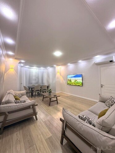Satılır 2 otaqlı yeni tikili 68 m², 8 Noyabr m., photo 1 from 16