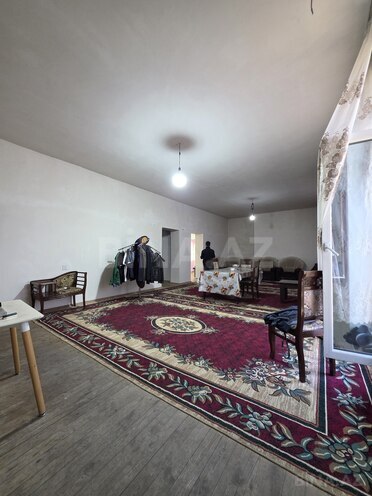 Satılır 6 otaqlı həyət evi/bağ evi 250 m², Avtovağzal m., photo 1 from 13