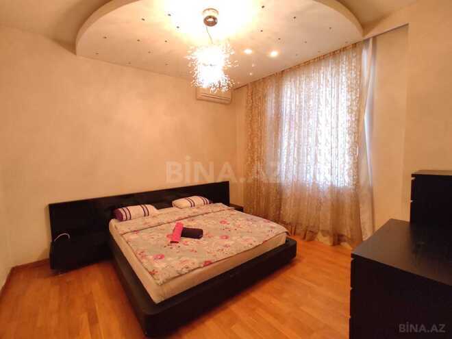İcarəyə verilir 4 otaqlı yeni tikili 220 m², 28 May m., photo 16 from 29