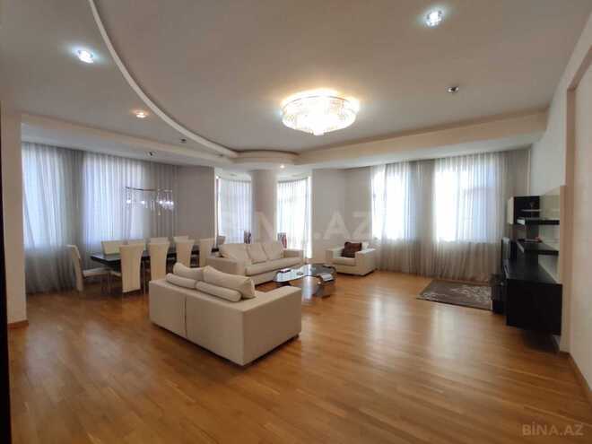 İcarəyə verilir 4 otaqlı yeni tikili 220 m², 28 May m., photo 5 from 29