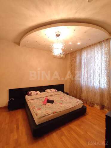 İcarəyə verilir 4 otaqlı yeni tikili 220 m², 28 May m., photo 15 from 29