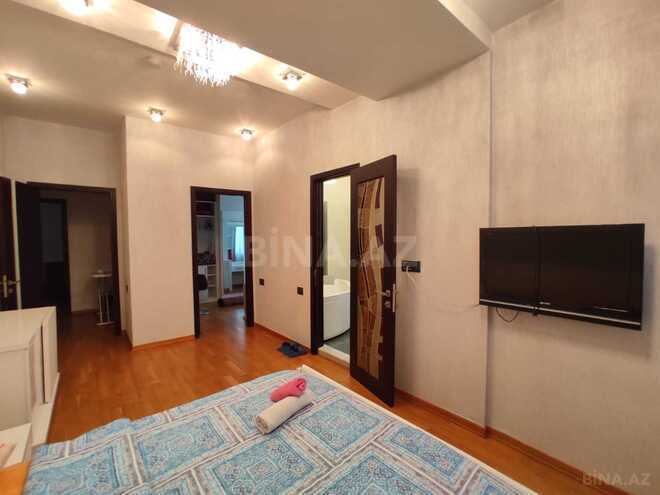 İcarəyə verilir 4 otaqlı yeni tikili 220 m², 28 May m., photo 9 from 29