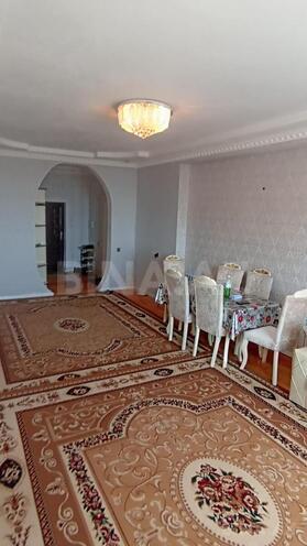 Сдаётся 2-комн. новостройка 70 м², м. Иншаатчылар, photo 1 from 12