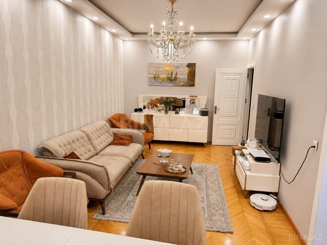 Продаётся 3-комн. вторичка 80 м², Бинагадинский р., photo 3 from 10