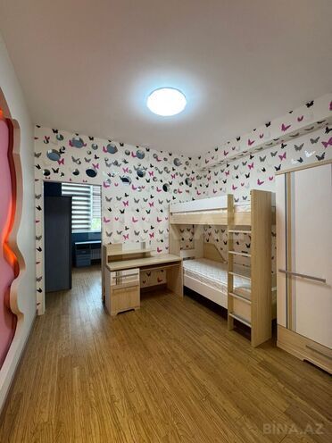 Продаётся 4-комн. новостройка 185 м², м. Низами, photo 11 from 28