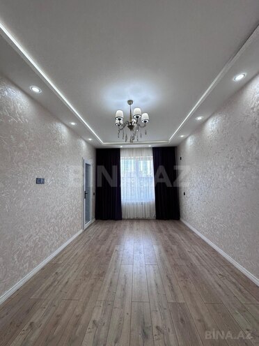 Продаётся 3-комн. вторичка 70 м², м. Ази Асланов, photo 3 from 14