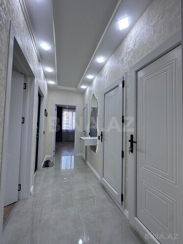 Продаётся 3-комн. вторичка 70 м², м. Ази Асланов, photo 8 from 14