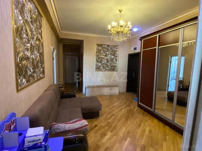 Сдаётся 3-комн. новостройка 145 м², м. 8 ноября, photo 15 from 18