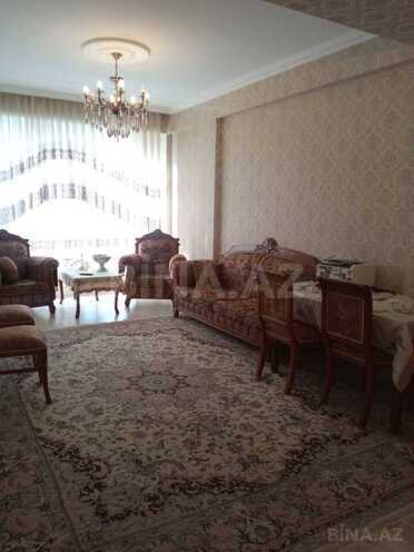 Сдаётся 2-комн. новостройка 80 м², м. 20 января, photo 1 from 15