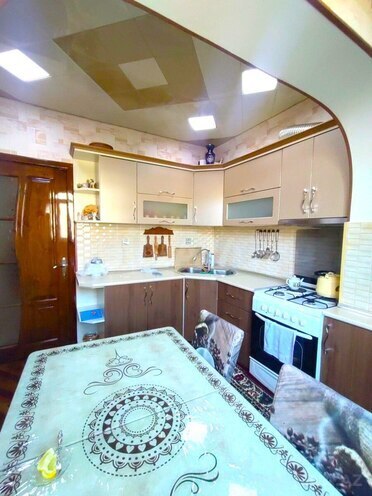 İcarəyə verilir 3 otaqlı köhnə tikili 80 m², Əhmədli m., photo 12 from 16