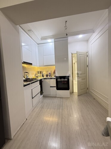 Продаётся 3-комн. вторичка 90 м², м. Иншаатчылар, photo 11 from 17