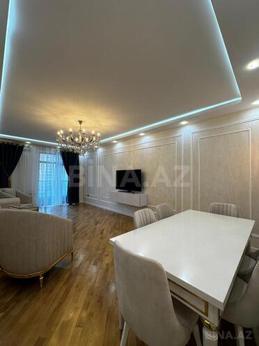Продаётся 2-комн. новостройка 95 м², м. Иншаатчылар, photo 3 from 17