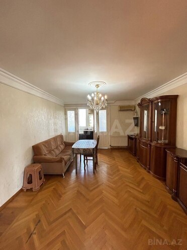 Продаётся 4-комн. вторичка 78 м², м. Мемар Аджеми, photo 1 from 20