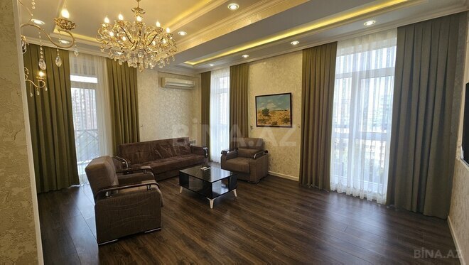 Сдаётся 3-комн. новостройка 135 м², Насиминский  р., photo 3 from 17