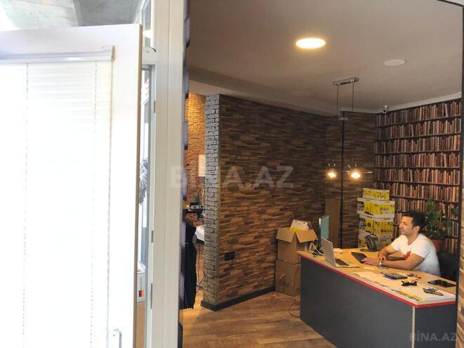 Продаётся 3-комн. офис 114 м², м. Иншаатчылар, photo 17 from 23
