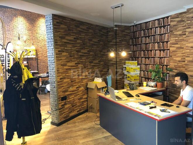 Продаётся 3-комн. офис 114 м², м. Иншаатчылар, photo 1 from 23