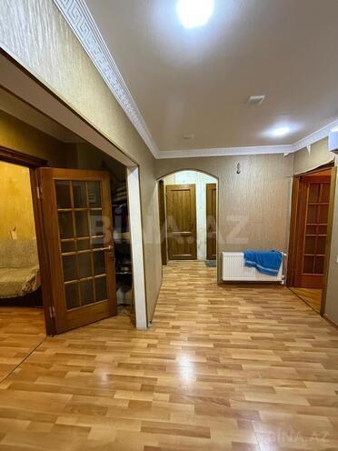 Satılır 4 otaqlı köhnə tikili 100 m², Azadlıq Prospekti m., photo 1 from 13