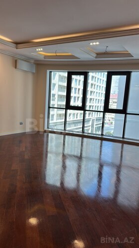 Satılır 3 otaqlı yeni tikili 210 m², Şah İsmayıl Xətai m., photo 1 from 12