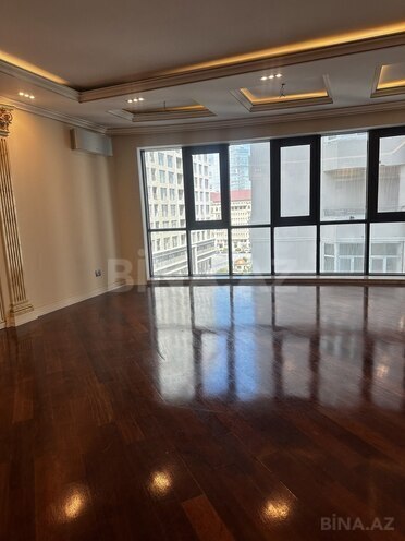 Satılır 3 otaqlı yeni tikili 210 m², Şah İsmayıl Xətai m., photo 4 from 12