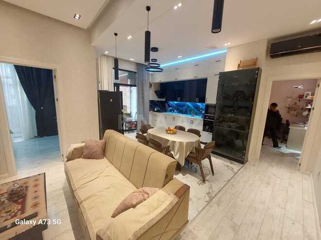 Продаётся 3-комн. новостройка 97 м², м. Низами, photo 4 from 12