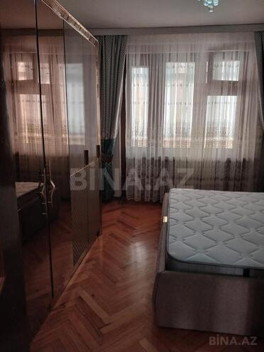 İcarəyə verilir 3 otaqlı köhnə tikili 70 m², Xalqlar Dostluğu m., photo 3 from 10