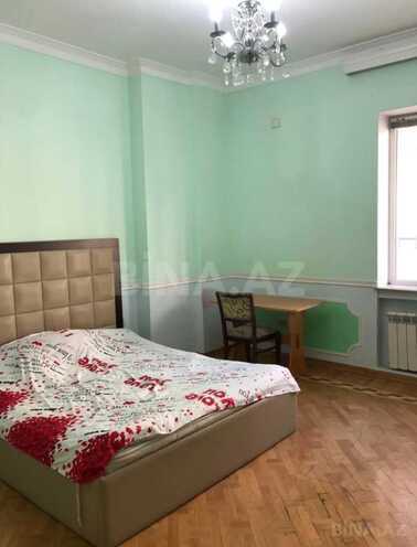 Продаётся 2-комн. новостройка 72 м², м. 8 ноября, photo 4 from 6
