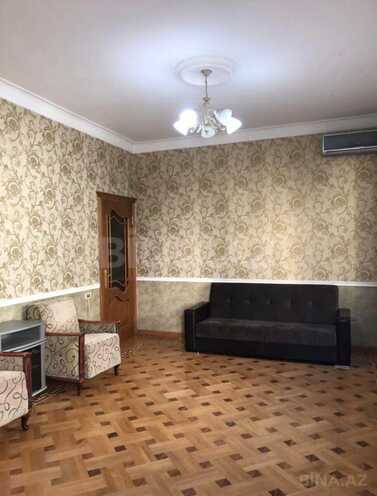Продаётся 2-комн. новостройка 72 м², м. 8 ноября, photo 1 from 6