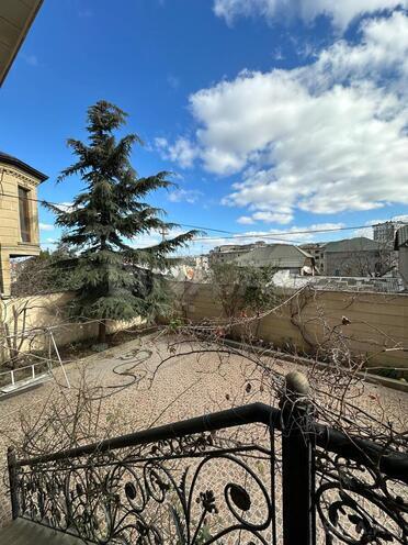 İcarəyə verilir 8 otaqlı həyət evi/bağ evi 305 m², Avtovağzal m., photo 13 from 26