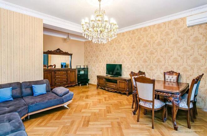 Сдаётся 3-комн. новостройка 156 м², м. Сахил, photo 4 from 26