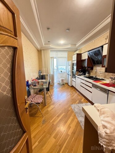 Продаётся 3-комн. новостройка 135 м², Наримановский  р., photo 11 from 16
