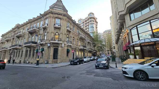 Satılır 10 otaqlı köhnə tikili 500 m², İçəri Şəhər m., photo 24 from 25
