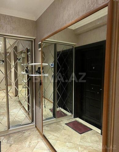 Сдаётся 2-комн. вторичка 70 м², Насиминский  р., photo 15 from 23