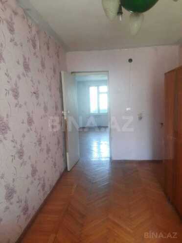 Продаётся 3-комн. вторичка 70 м², м. Нефтчиляр, photo 9 from 13