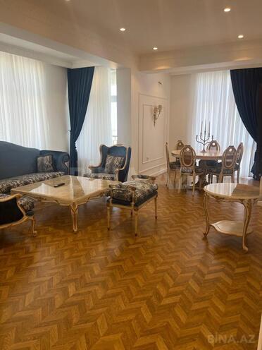Продаётся 3-комн. новостройка 103 м², пос. Бадамдар, photo 9 from 12