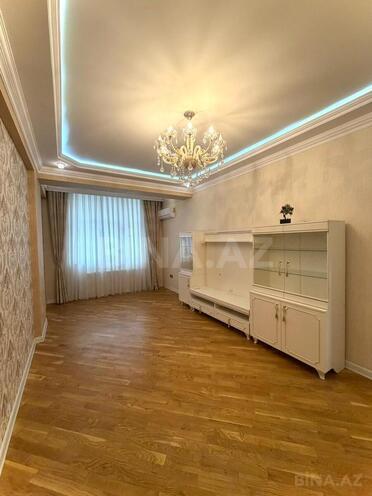 Satılır 3 otaqlı yeni tikili 76 m², İnşaatçılar m., photo 3 from 15
